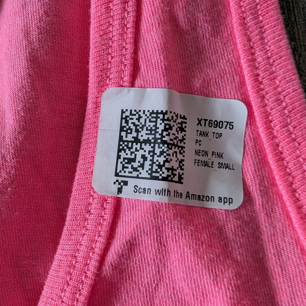 UFO Graphic Pink Tank Top Size Small NWT - Picture 8 of 12